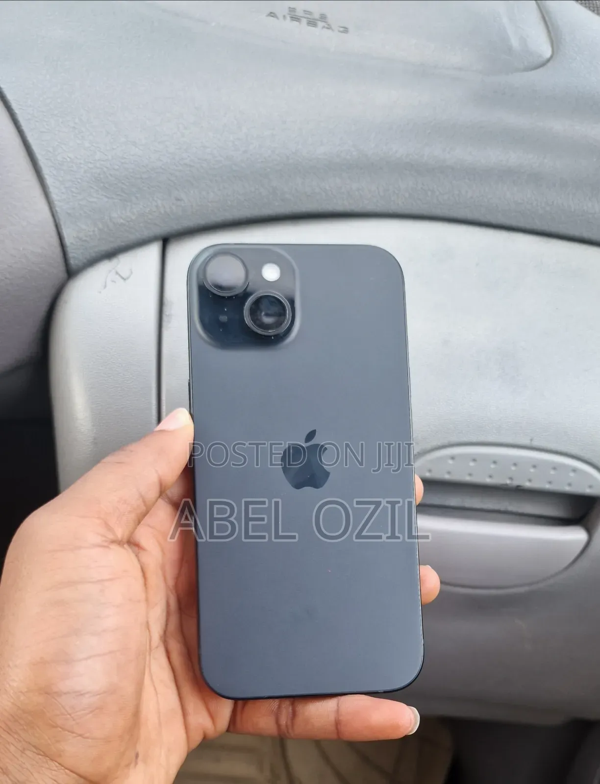 New Apple iPhone 15 128 GB Black