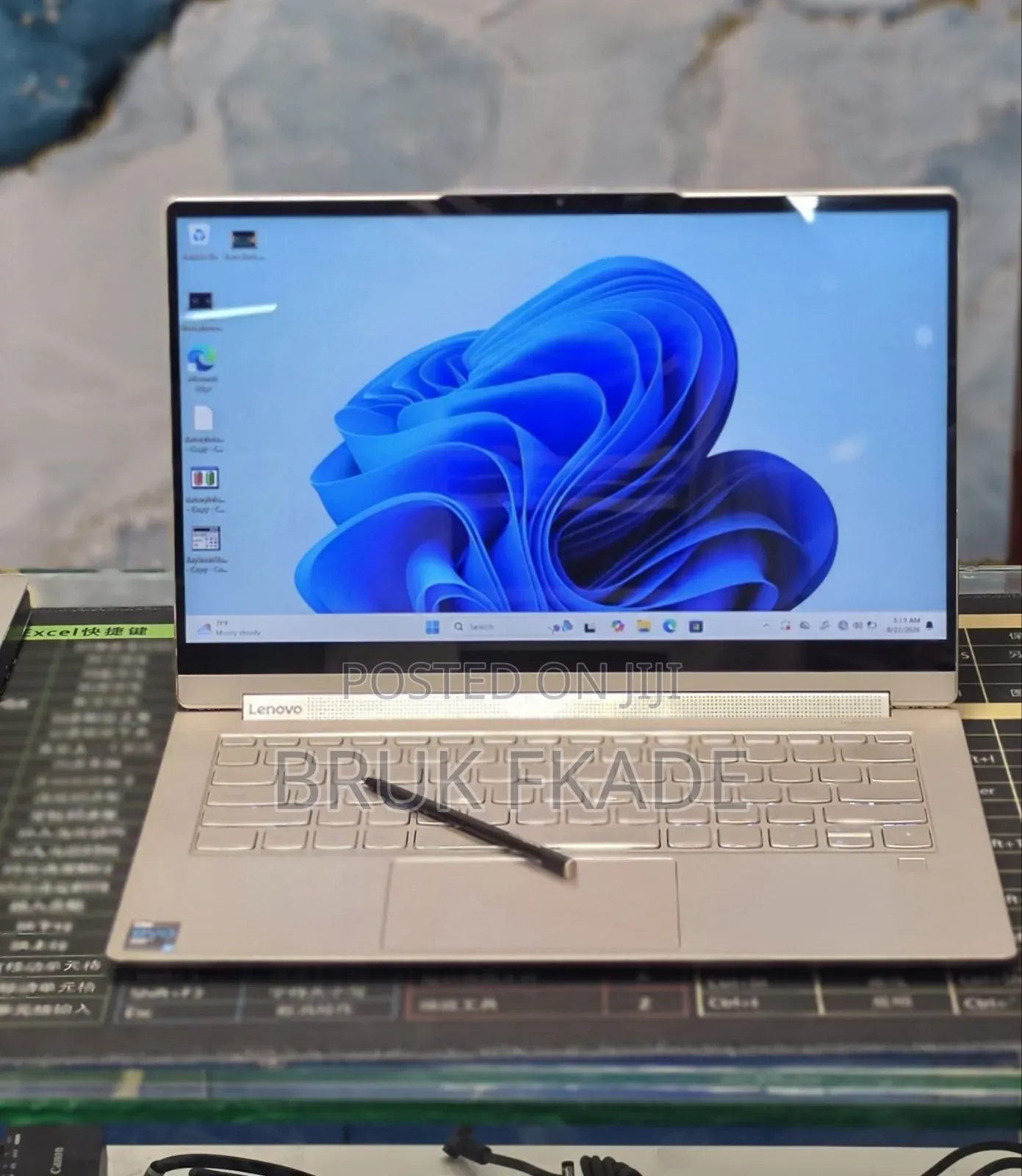 New Laptop Lenovo Yoga 9i 16GB Intel Core i7 SSD 512GB