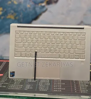 New Laptop Lenovo Yoga 9i 16GB Intel Core i7 SSD 512GB
