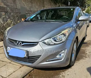 Hyundai Avante 2015 Gray