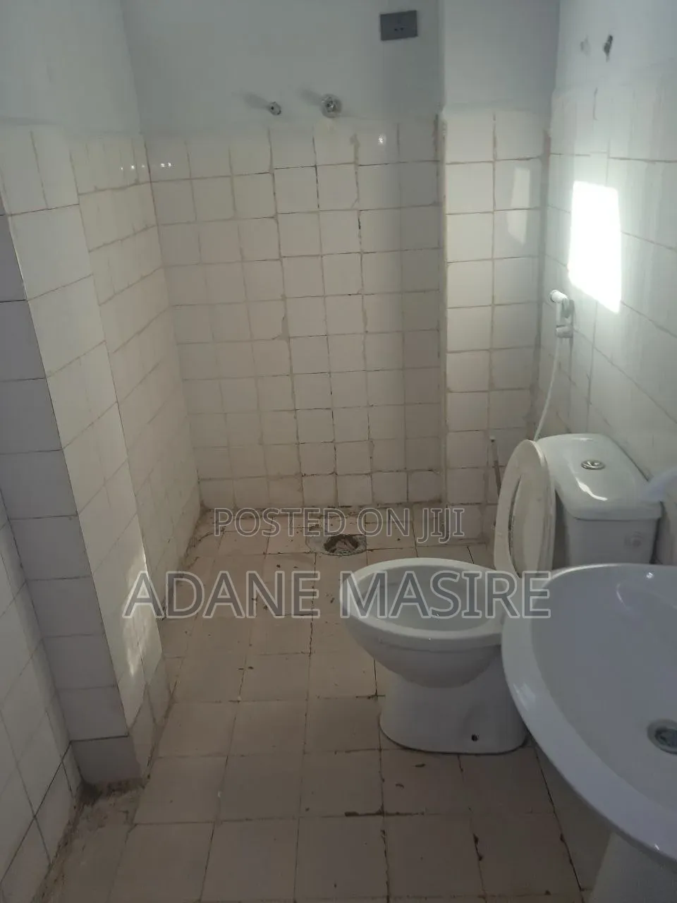 Furnished 2bdrm Condo in Lideta for sale