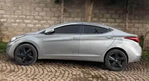 Hyundai Avante 2014 Gray