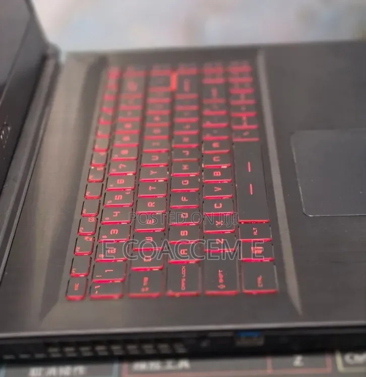 New Laptop MSI GF63 16GB Intel Core i5 SSD 512GB