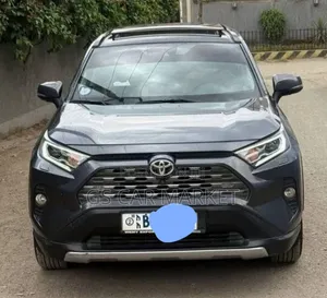 Toyota RAV4 2021 Beige