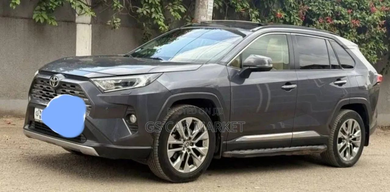 Toyota RAV4 2021 Beige