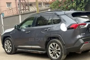 Toyota RAV4 2021 Beige
