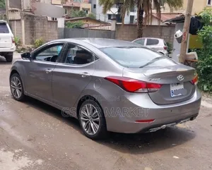 Hyundai Avante 2015 Gray