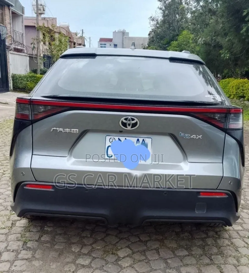Toyota bZ4X 2022 Gray