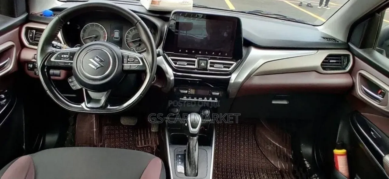 Suzuki Fronx 2025 Black