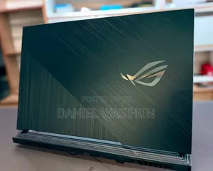 New Laptop Asus ROG Strix G17 16GB Intel Core i7 SSD 512GB