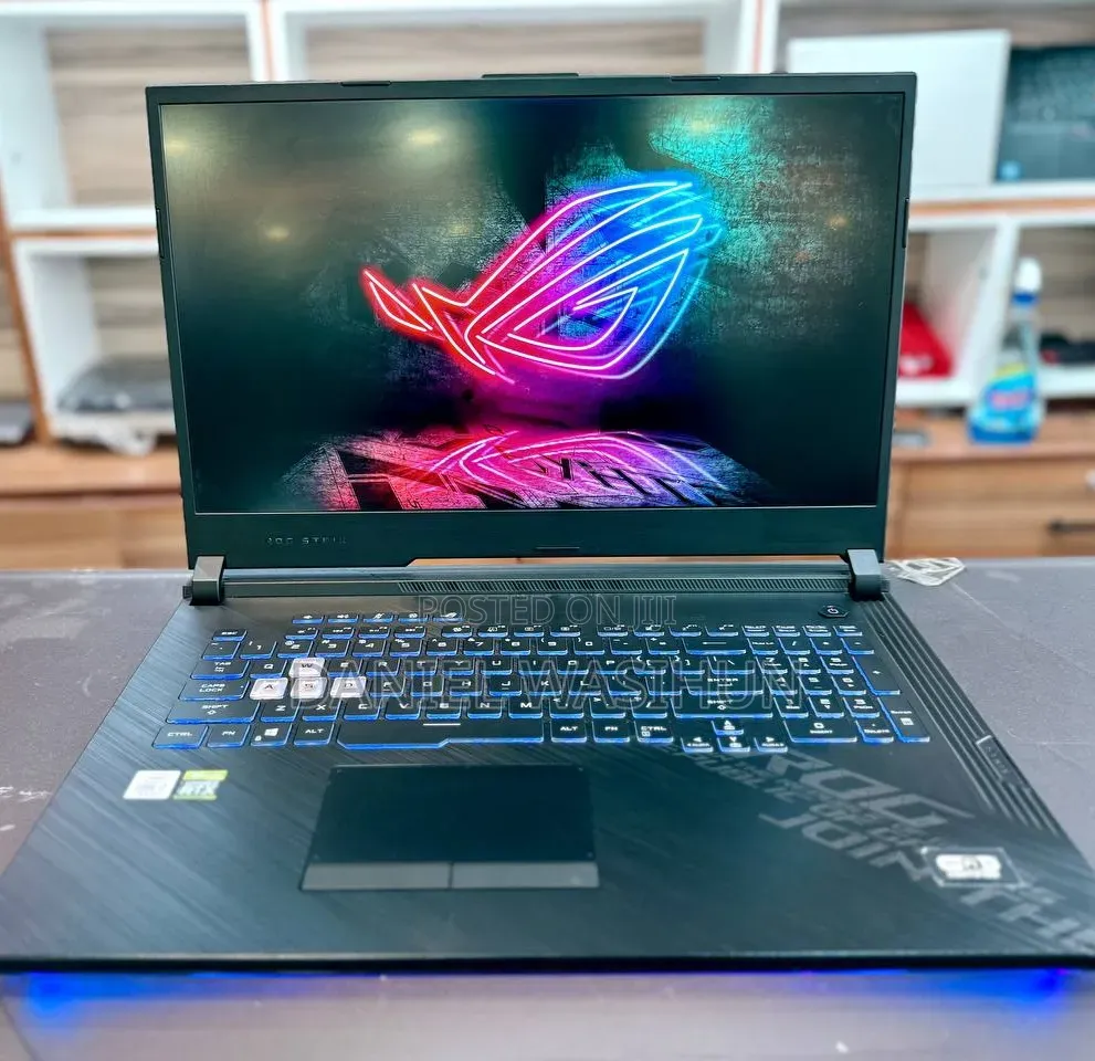 New Laptop Asus ROG Strix G17 16GB Intel Core i7 SSD 512GB