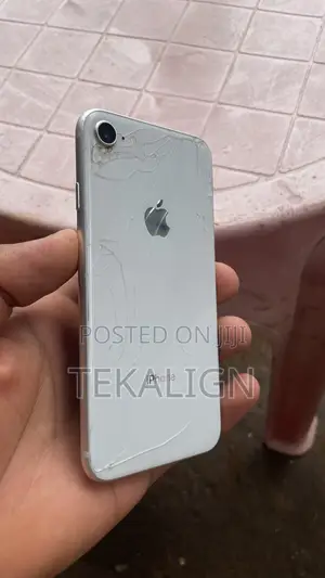 Apple iPhone 8 64 GB White