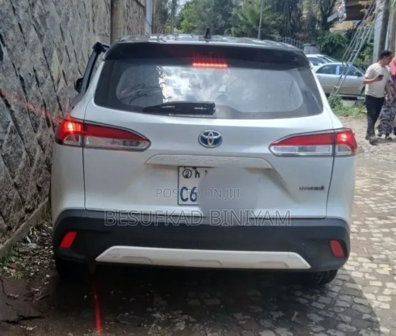 Toyota Corolla Cross 2024 White