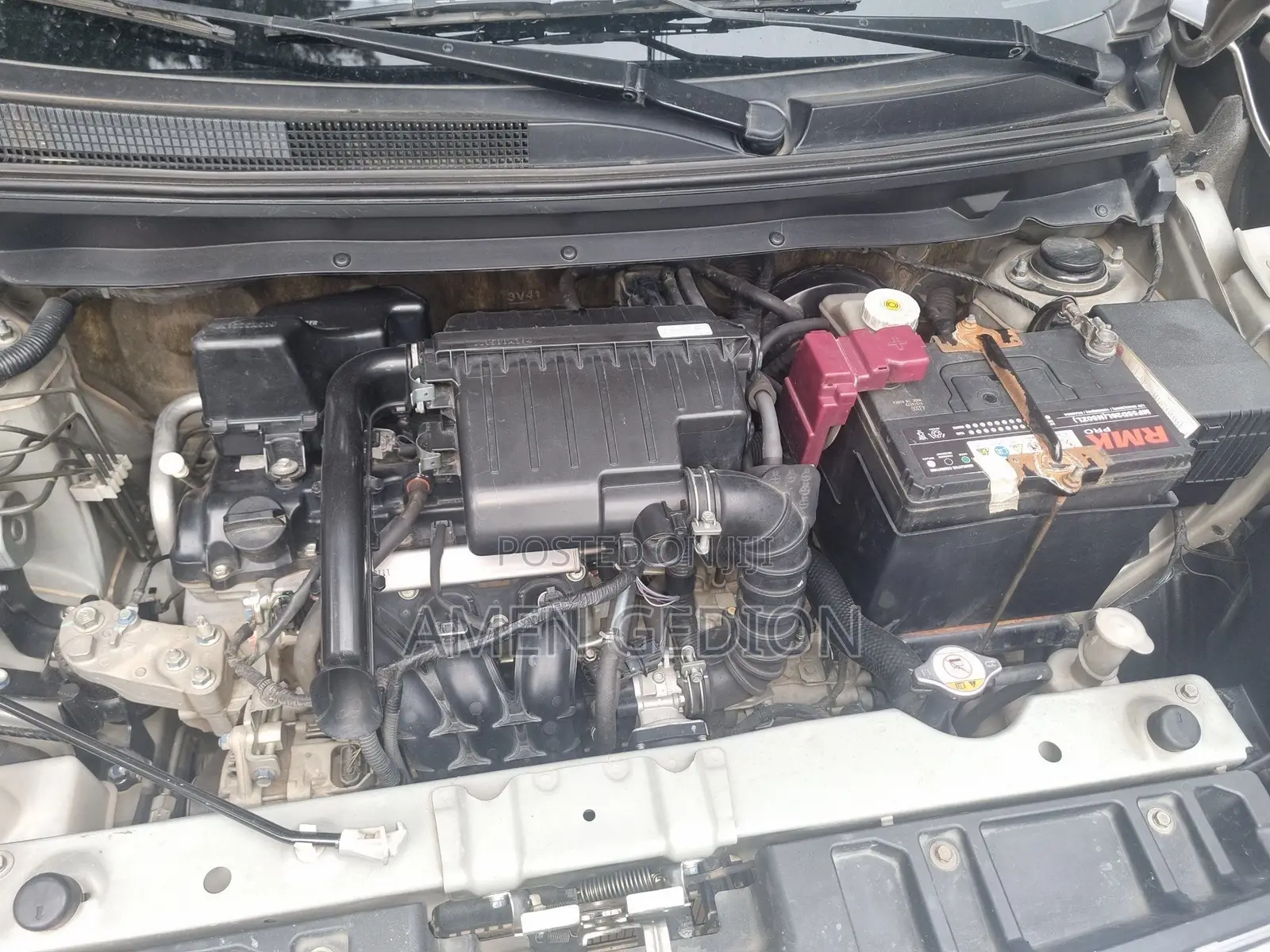Mitsubishi Attrage 2021 Silver