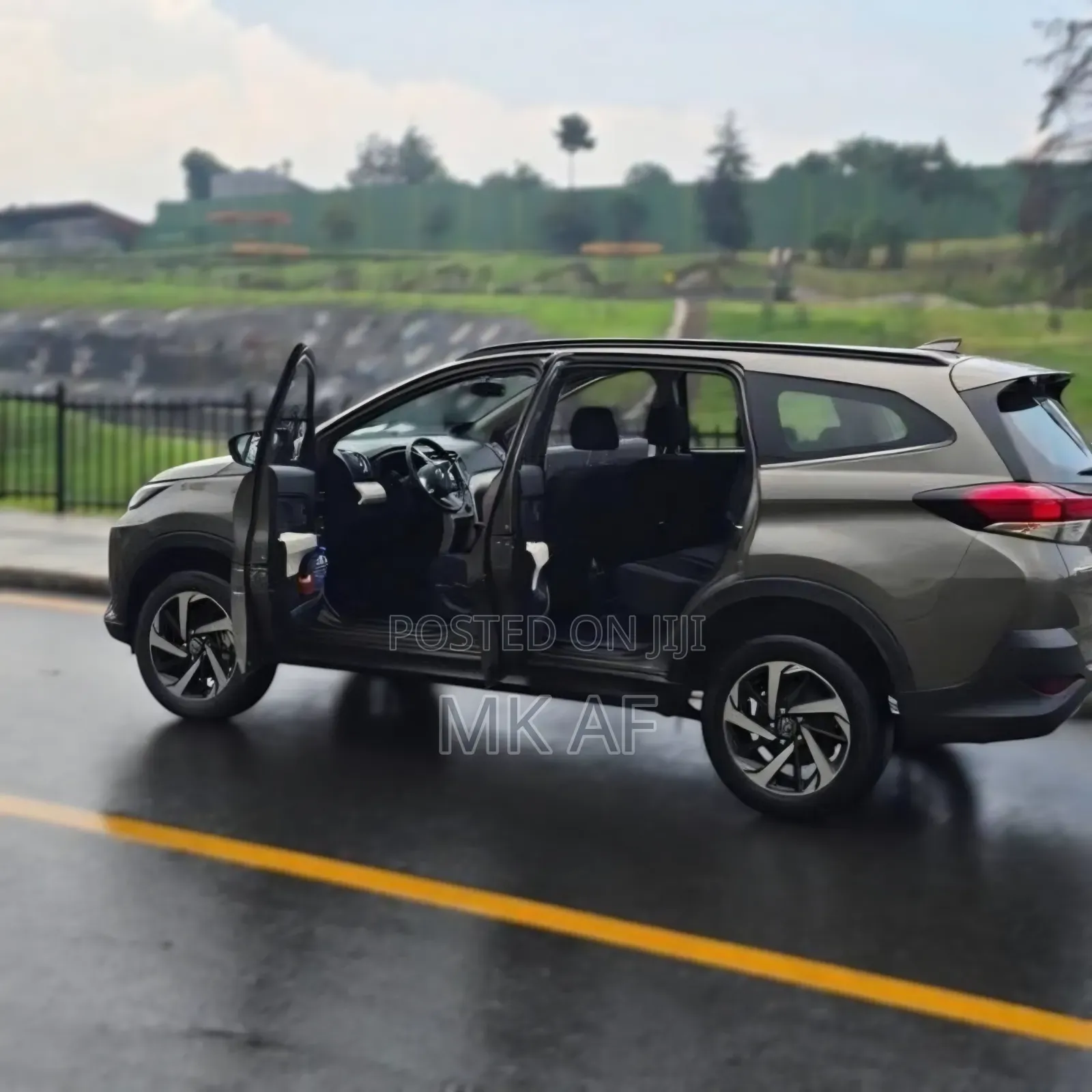 Toyota Rush 2022 Brown