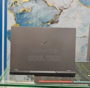 New Laptop Lenovo Legion 9 16GB AMD Ryzen 7 SSD 512GB