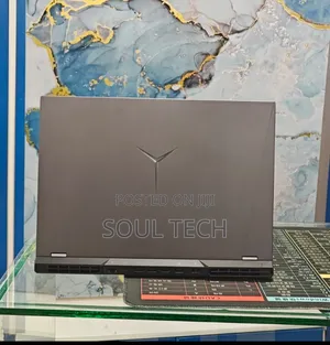 New Laptop Lenovo Legion 9 16GB AMD Ryzen 7 SSD 512GB