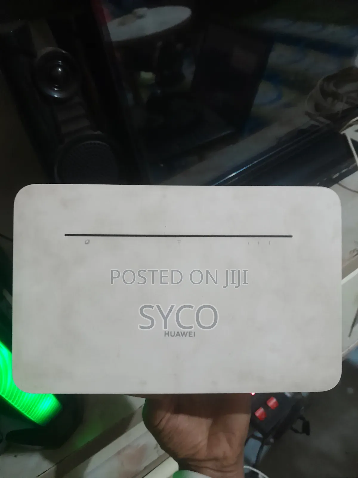 Huawei 5G SIM Router With Antenna