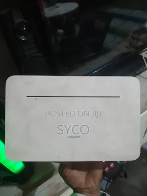 Huawei 5G SIM Router With Antenna