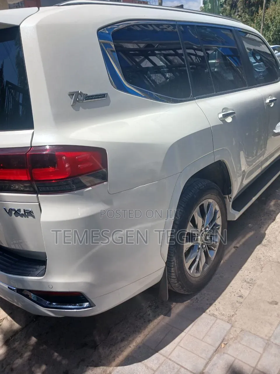 Toyota Land Cruiser 2023 White