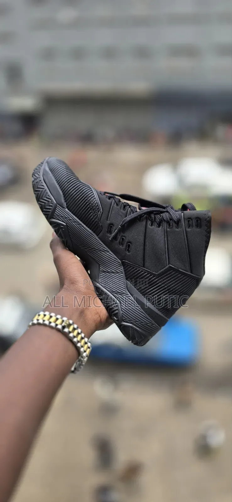 Under Armour 3D Shies