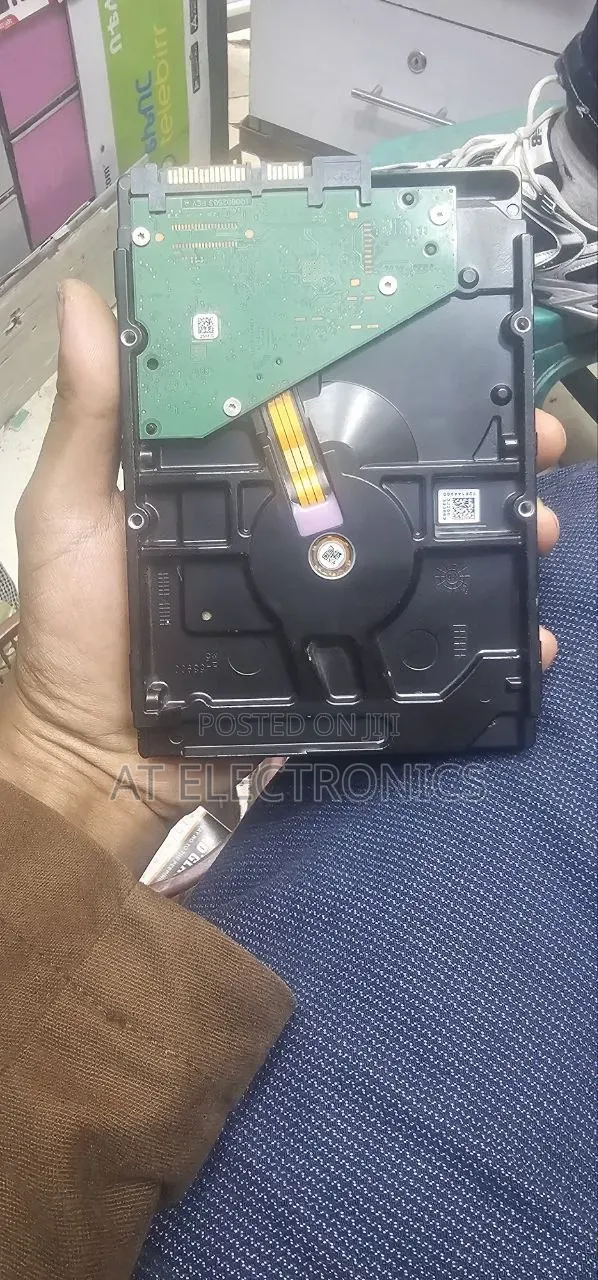 8TB - Seagate BarraCuda 8TB 3.5-Inch Internal