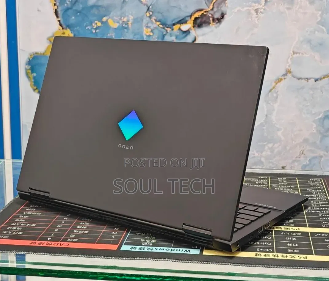New Laptop HP Omen 15 16GB Intel Core i7 SSD 512GB