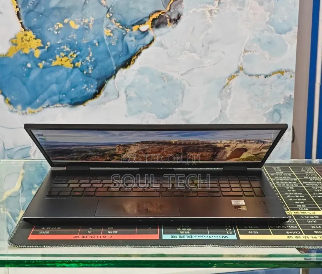 New Laptop HP Omen 15 16GB Intel Core i7 SSD 512GB