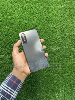 New Samsung Galaxy A17 5G 128 GB Black