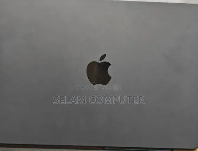 New Laptop Apple MacBook Air 2022 M2 8GB Apple M2 SSD 512GB