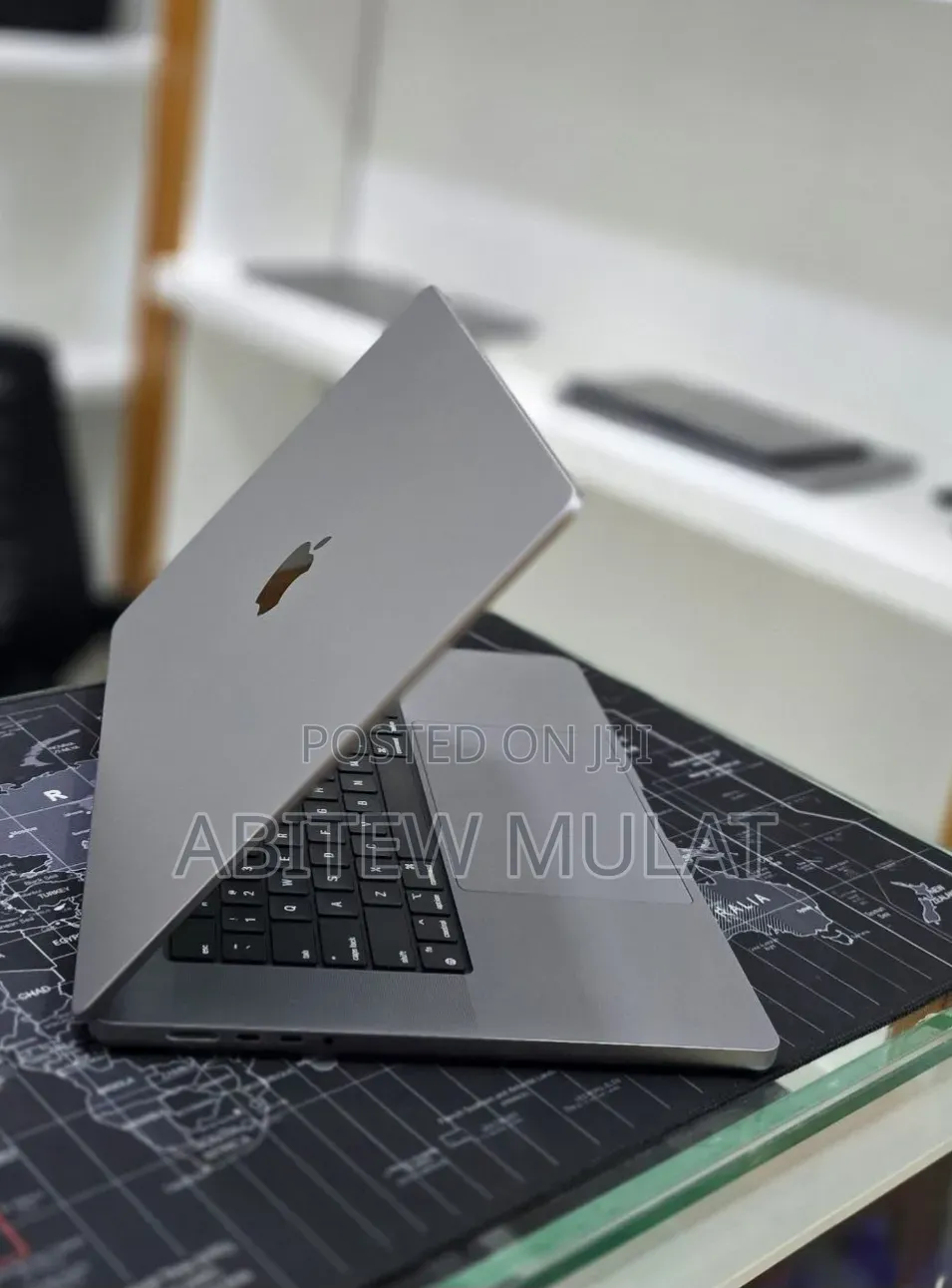 New Laptop Apple MacBook Pro 2021 M1 Max 32GB Apple M1 Max SSD 512GB