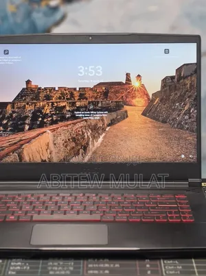New Laptop MSI GF63 16GB Intel Core i5 SSD 512GB