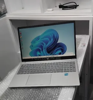 New Laptop HP Stream Notebook 8GB Intel Core i3 SSD 256GB