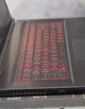 New Laptop MSI 16GB Intel Core i5 SSD 512GB