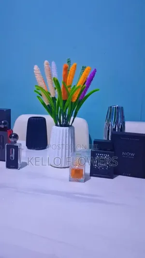 Kello Fuzzy Wire Flowers
