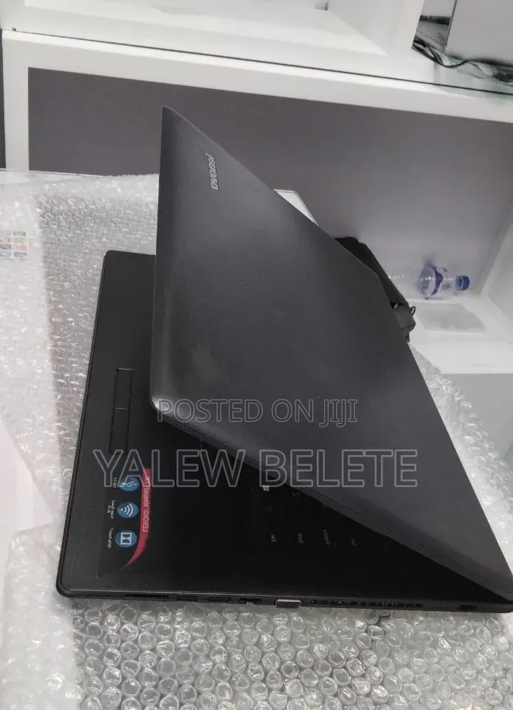 New Laptop Lenovo IdeaPad 320 4GB Intel Core i3 HDD 500GB