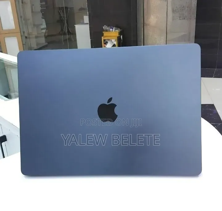 New Laptop Apple MacBook Air 2026 M5 16GB Apple M5 SSD 512GB