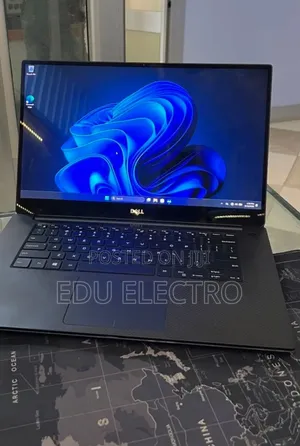 New Laptop Dell XPS 15 16GB Intel Core i7 SSD 512GB
