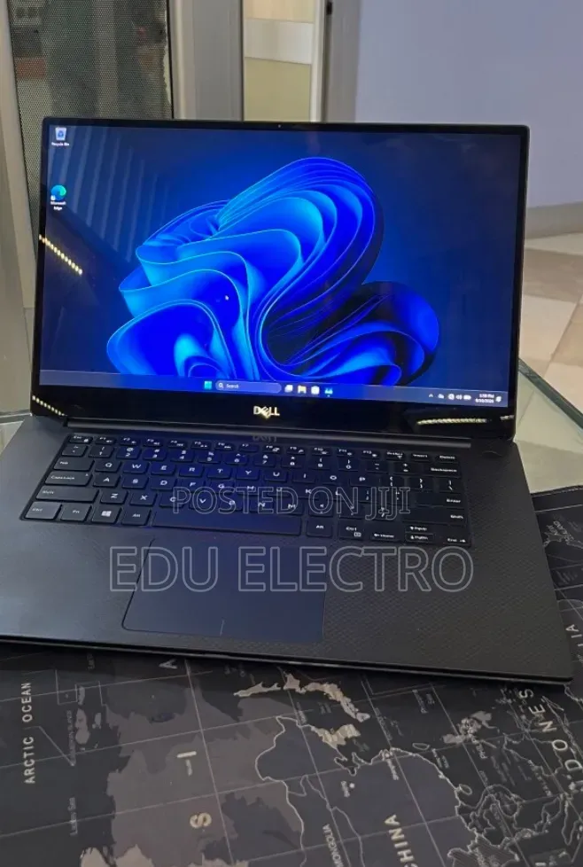 New Laptop Dell XPS 15 16GB Intel Core i7 SSD 512GB