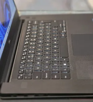 New Laptop Dell XPS 15 16GB Intel Core i5 SSD 512GB