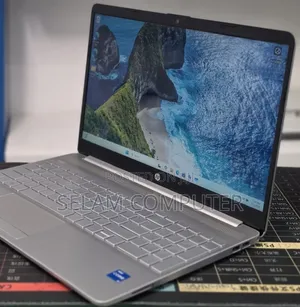 New Laptop HP Stream Notebook 8GB Intel Core i5 SSD 128GB