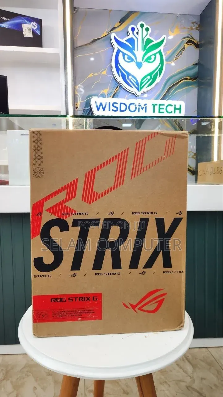 New Laptop Asus ROG Strix G16 G614 32GB Intel Core Ultra 9 SSD 2T