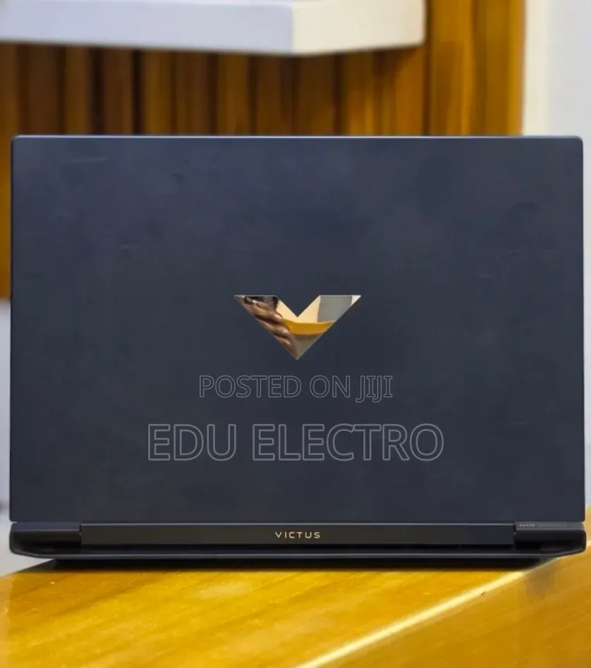 New Laptop HP Victus 16 8GB Intel Core i5 SSD 512GB