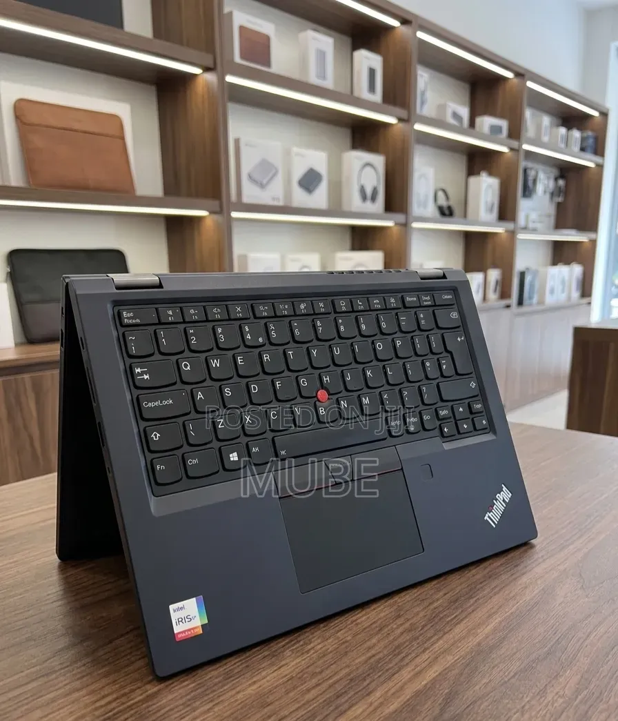 New Laptop Lenovo ThinkPad Yoga 16GB Intel Core i5 SSD 500GB