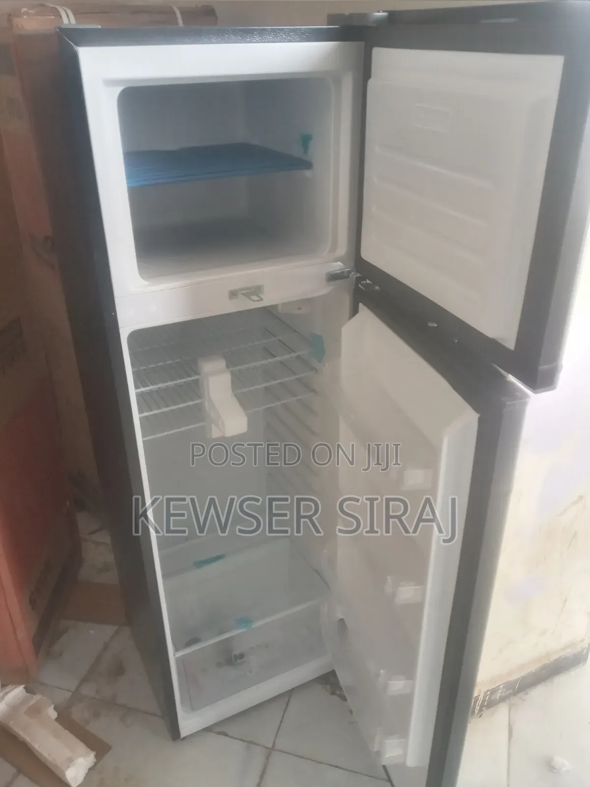 BOSS 420 LITER Refrigerator