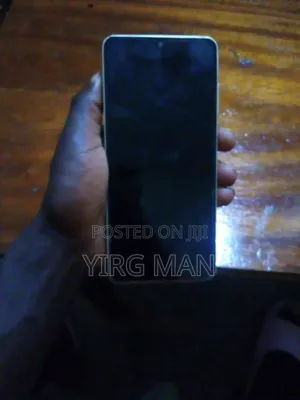 Samsung Galaxy A06 128 GB Gray