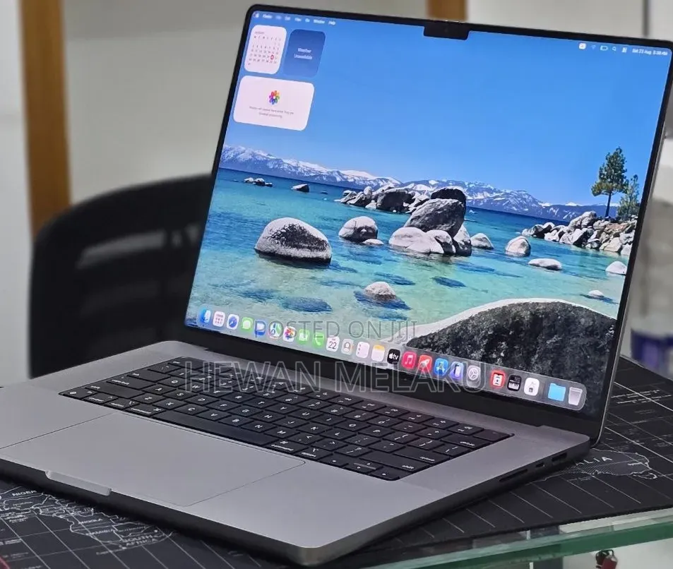 New Laptop Apple MacBook Pro 2021 M1 Max 32GB Apple M1 Max SSD 512GB