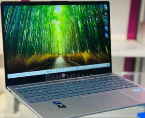 New Laptop HP Stream Notebook 16GB Intel Core i7 SSD 1T