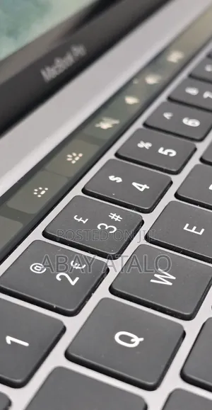 New Laptop Apple MacBook Pro 2021 M1 8GB Apple M1 Pro SSD 512GB