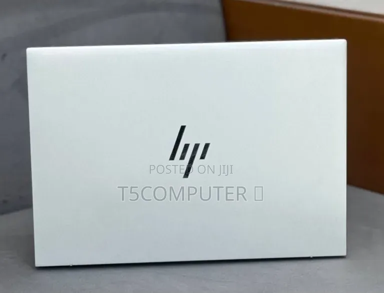 New Laptop HP EliteBook 840 G9 16GB Intel Core i7 SSD 512GB
